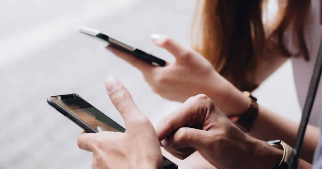 インスタで観覧履歴（足跡）がつくケース一覧